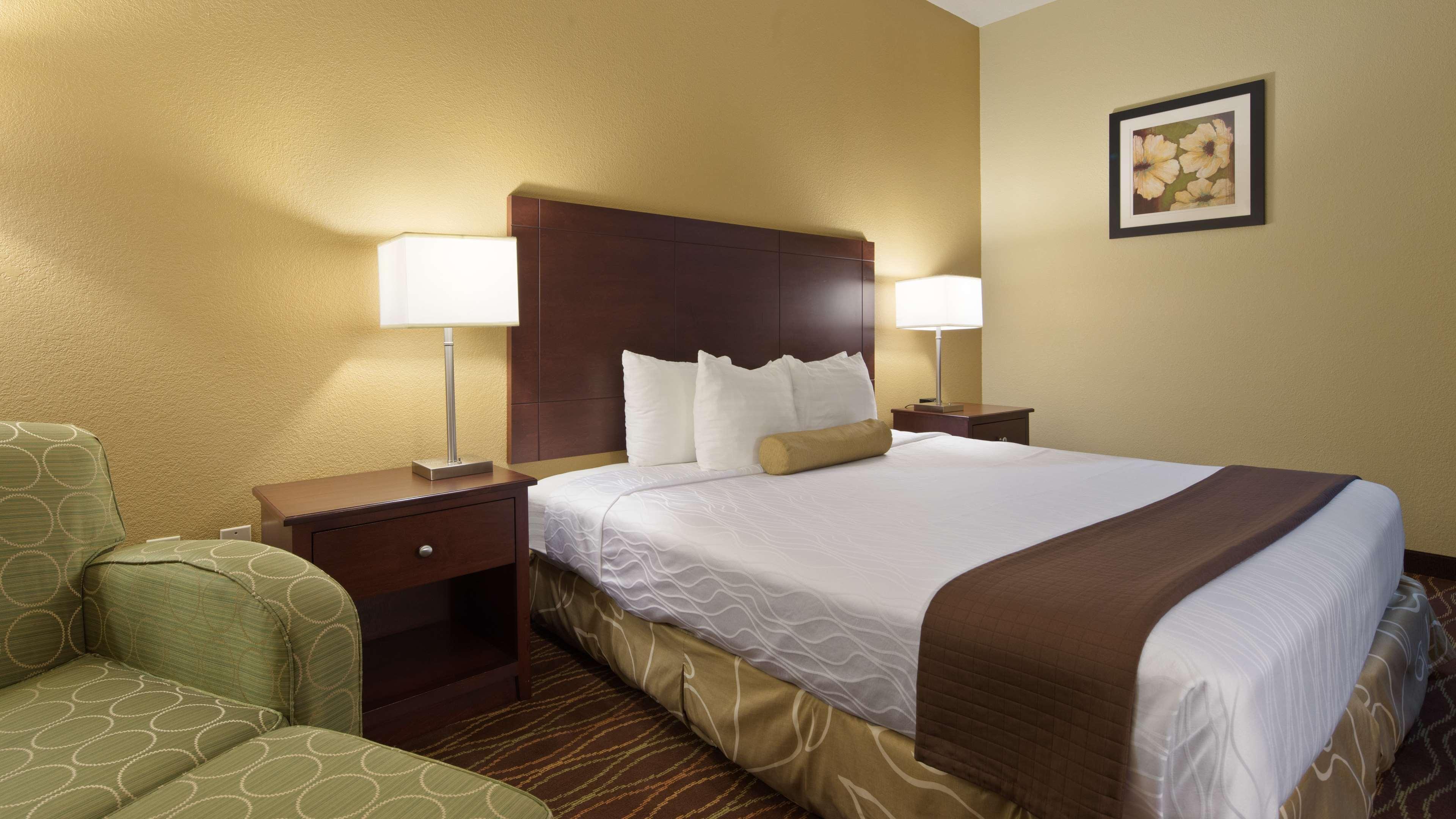 Best Western Plus Springfield Airport Inn Eksteriør billede