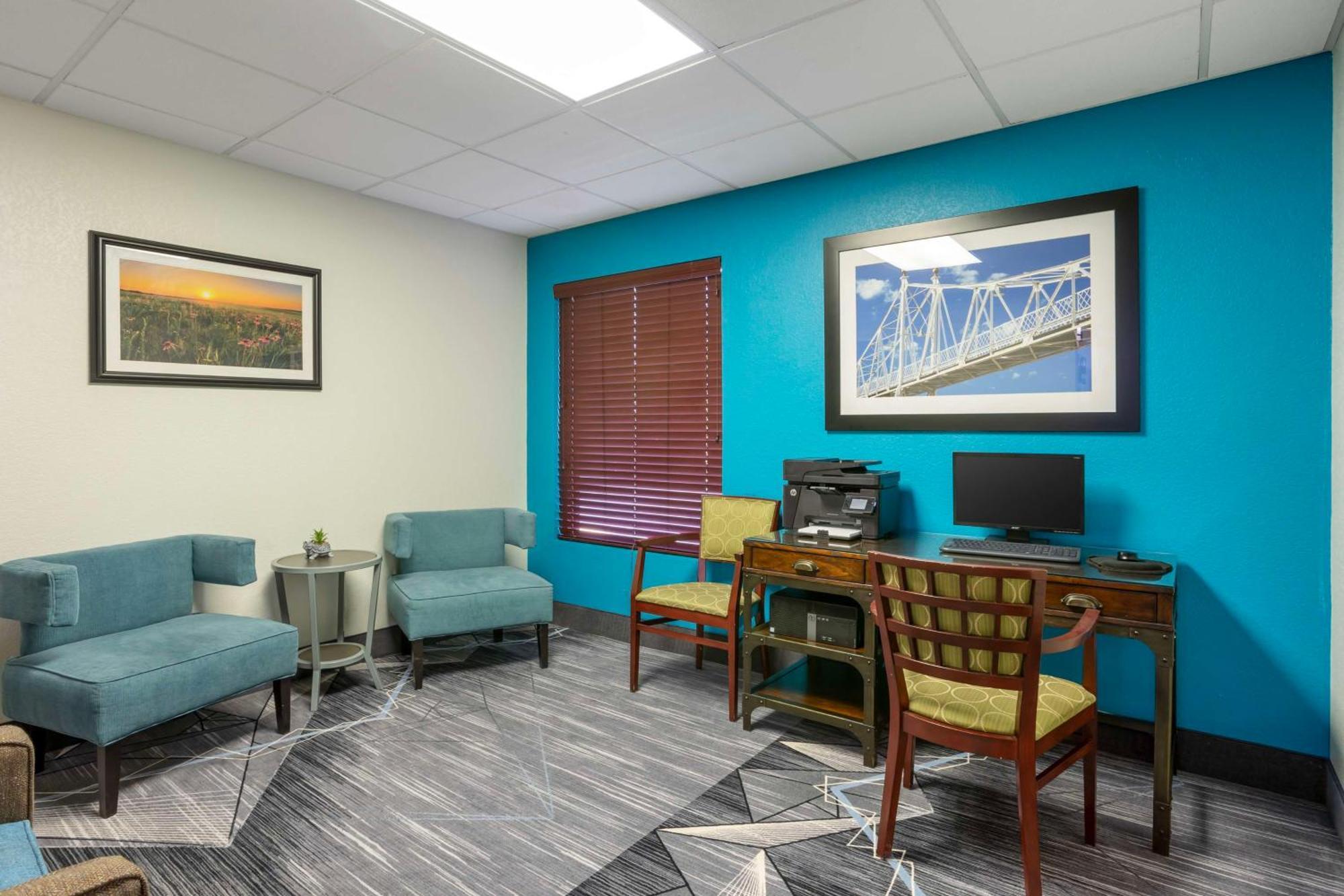 Best Western Plus Springfield Airport Inn Eksteriør billede
