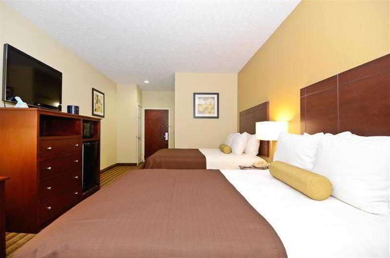 Best Western Plus Springfield Airport Inn Eksteriør billede